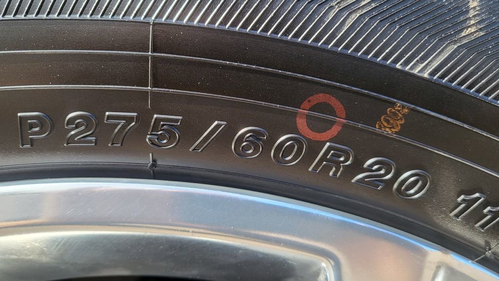 Used 2021 GMC Sierra 1500 SLT image 13