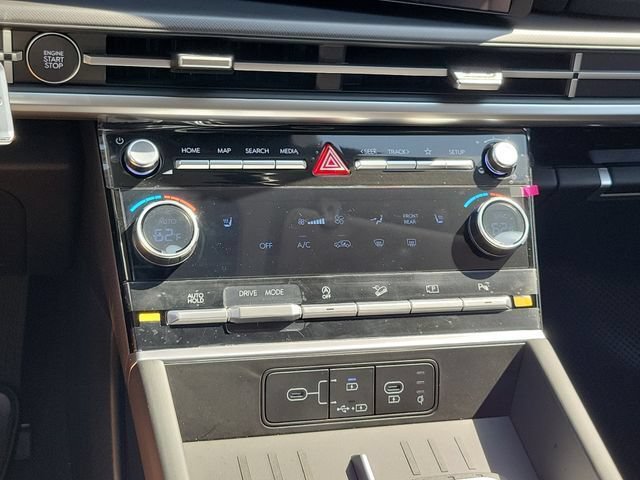 New 2026 Hyundai Santa Fe SEL FWD image 13