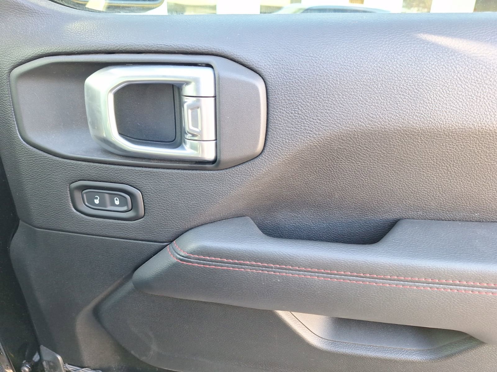 Used 2021 Jeep Gladiator Rubicon image 37