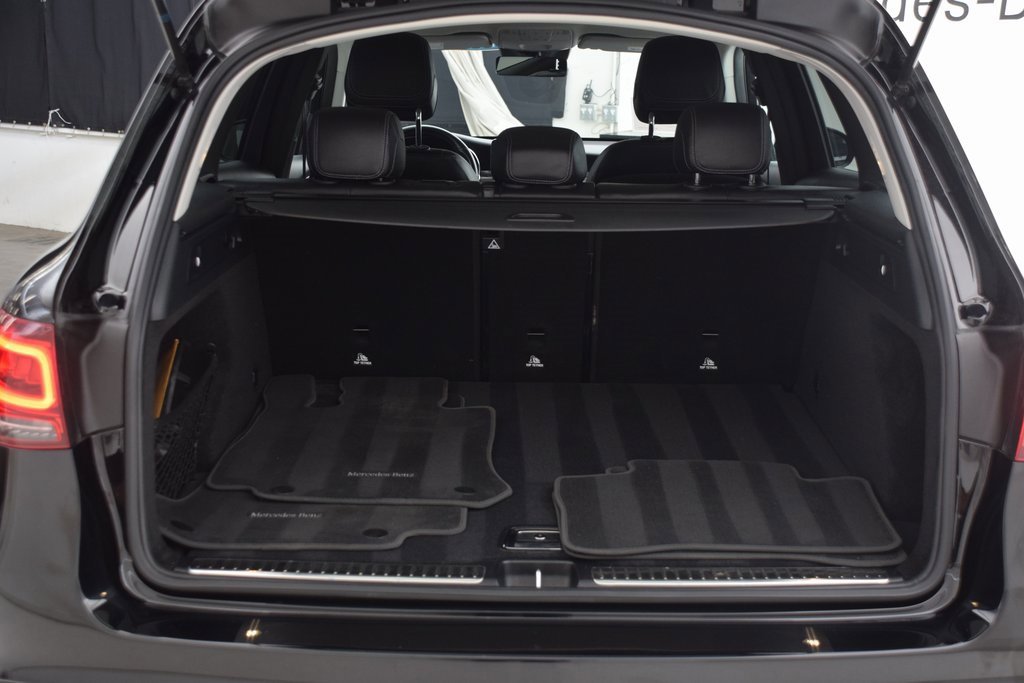 Certified 2022 Mercedes-Benz GLC 300 image 31