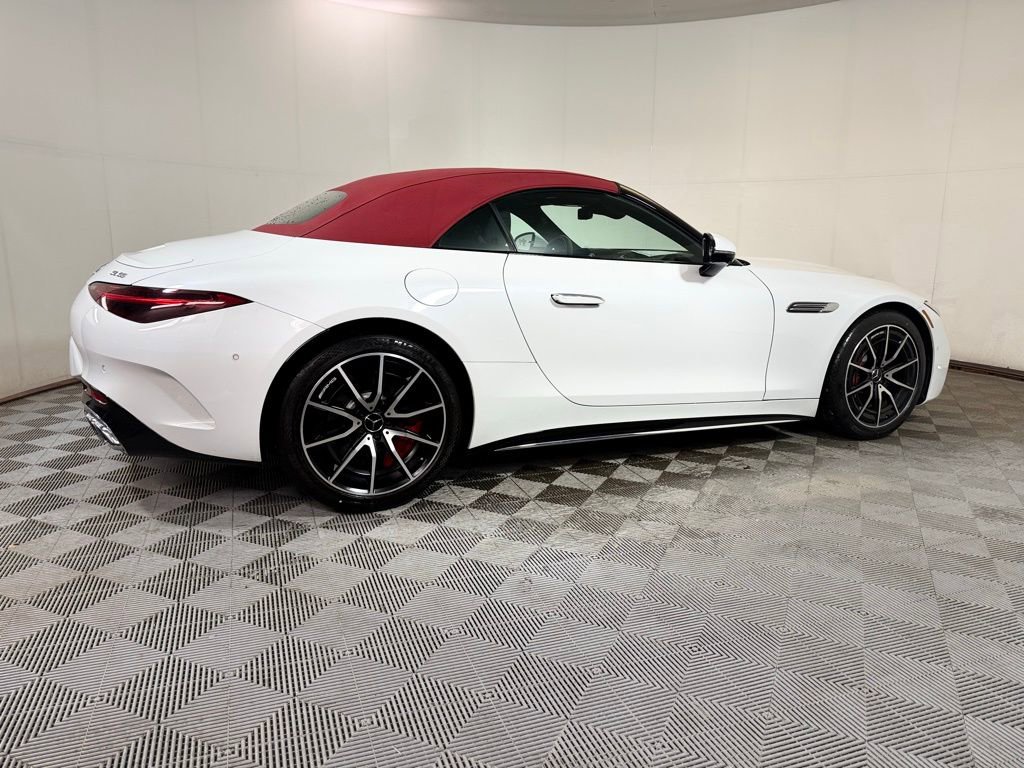 Used 2023 Mercedes-Benz SL 55 AMG 4MATIC w/ Driver Assistance Package image 6