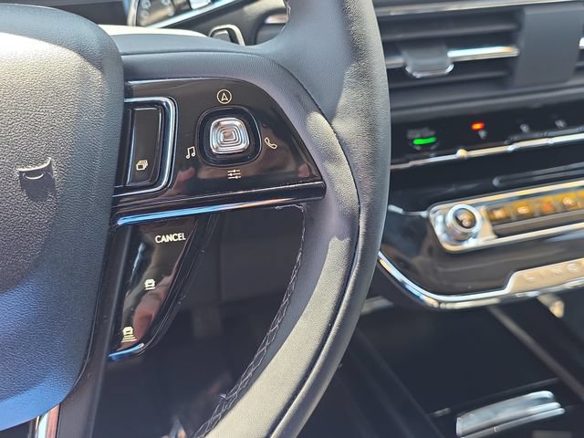 Used 2024 Lincoln Corsair AWD w/ Equipment Group 101A image 18