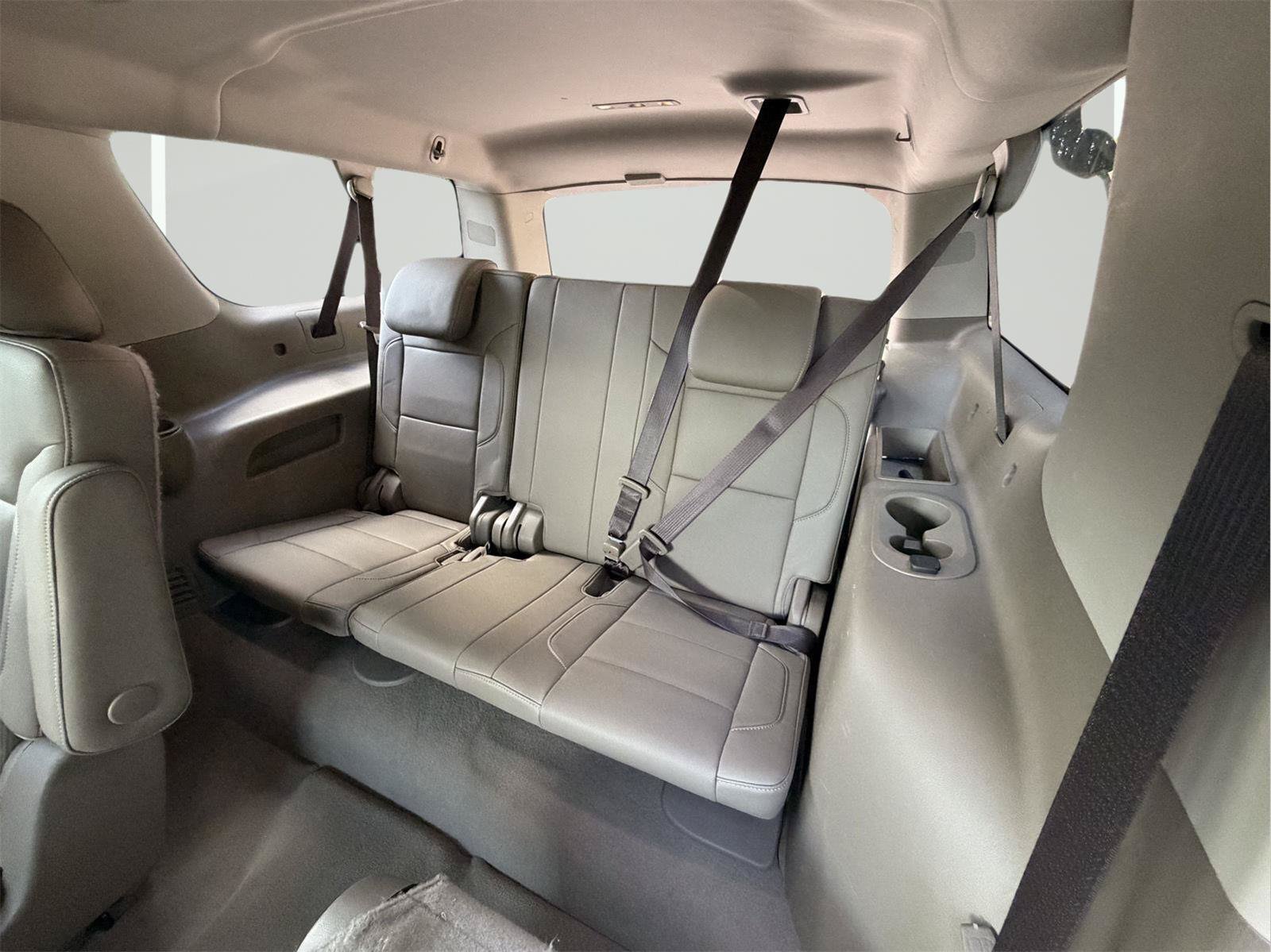 Used 2019 Chevrolet Suburban Premier AWD/4WD image 27