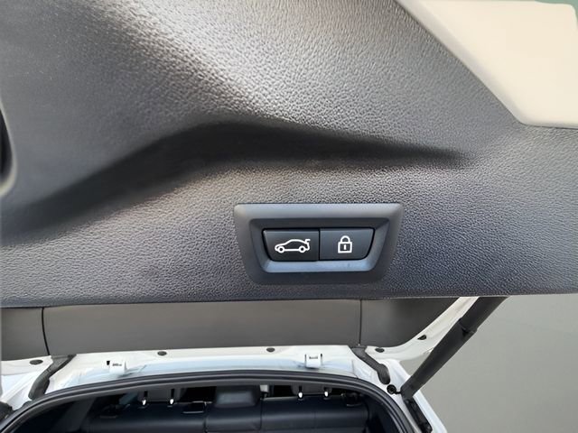 Certified 2023 BMW X5 M50i w/ Executive Package image 33