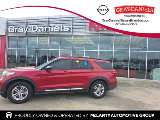 Used 2023 Ford Explorer XLT w/ Equipment Group 202A image 1
