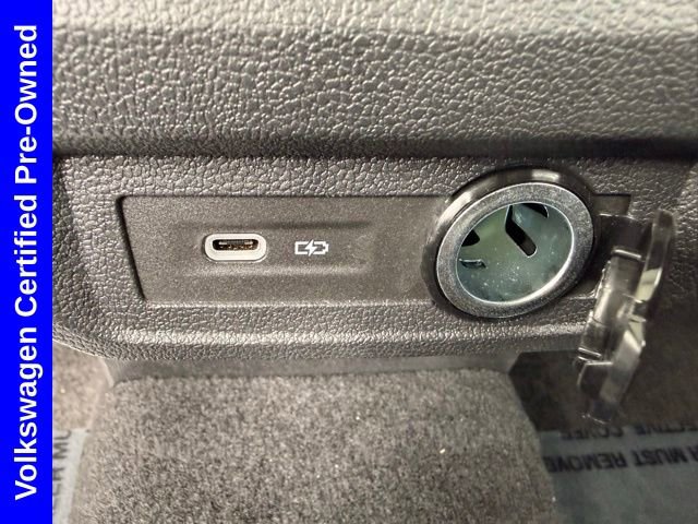 Used 2023 Volkswagen Tiguan SE w/ Panoramic Sunroof Package AWD/4WD image 20