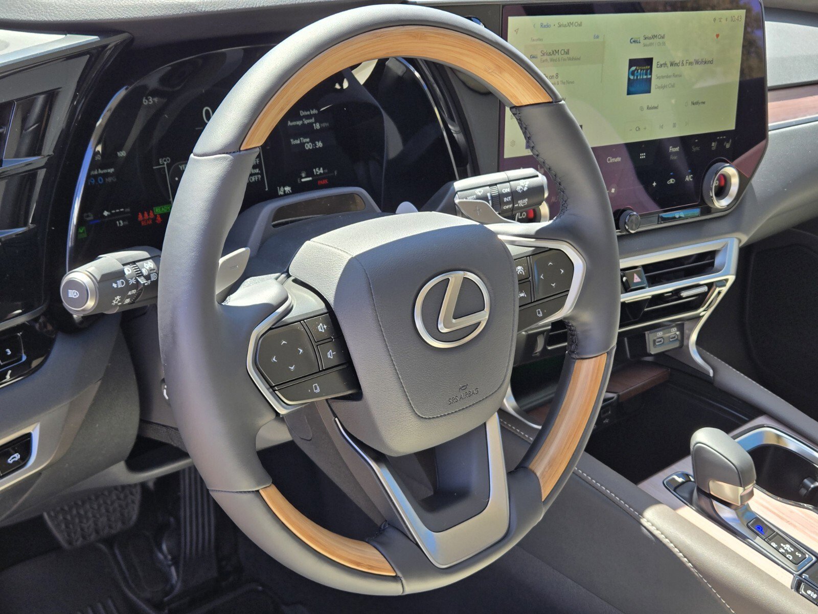 New 2026 Lexus RX 450h AWD image 11