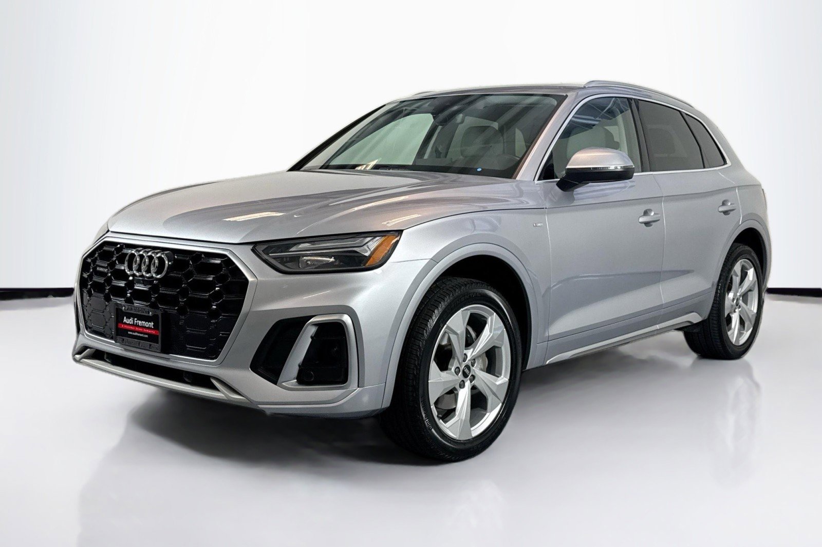 Used 2022 Audi Q5 2.0T Premium Plus w/ Premium Plus Package