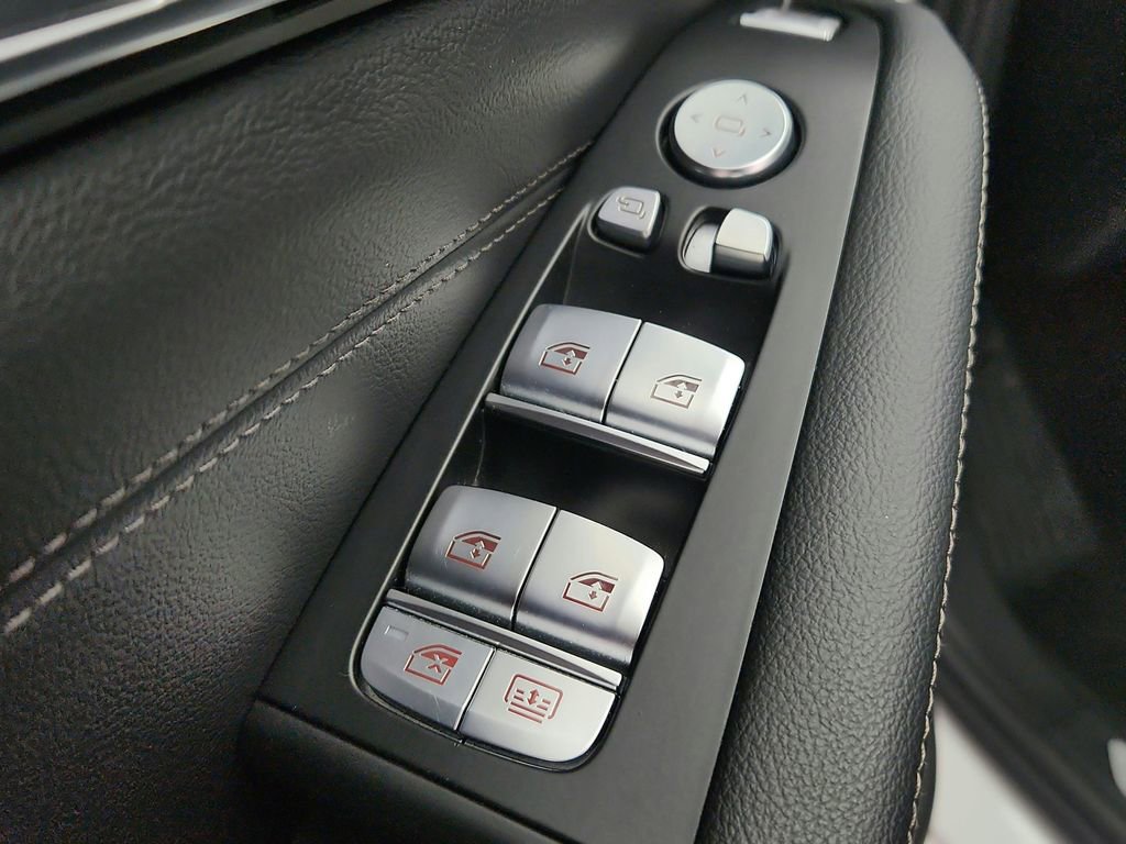 Used 2022 BMW X7 xDrive40i w/ Premium Package image 33