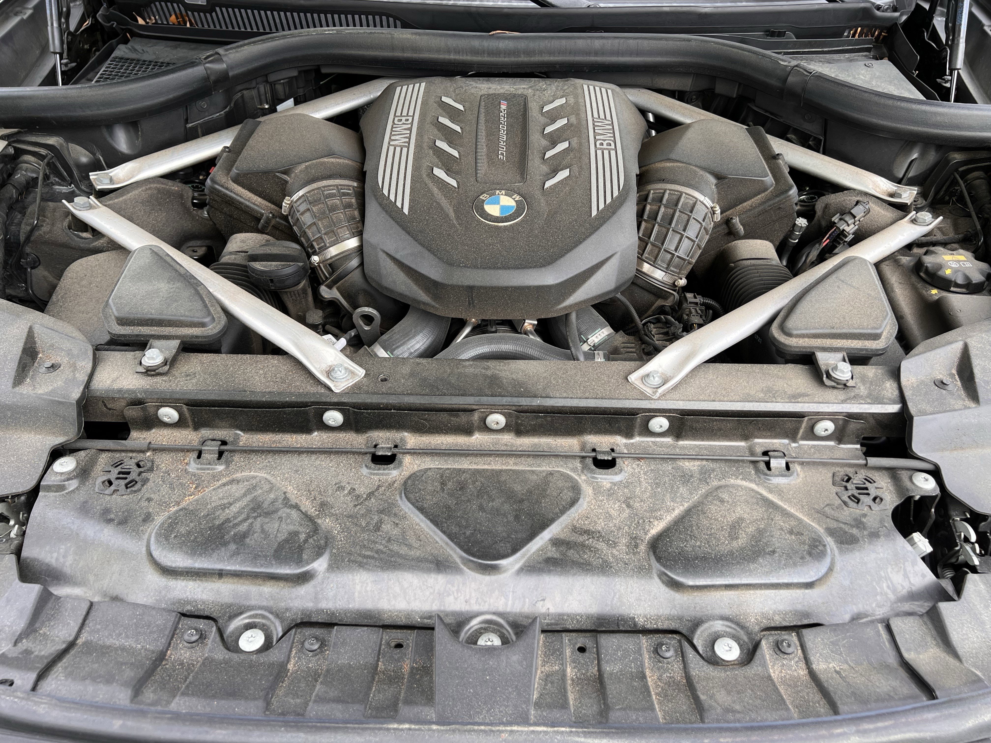 Used 2021 BMW X7 M50i image 36