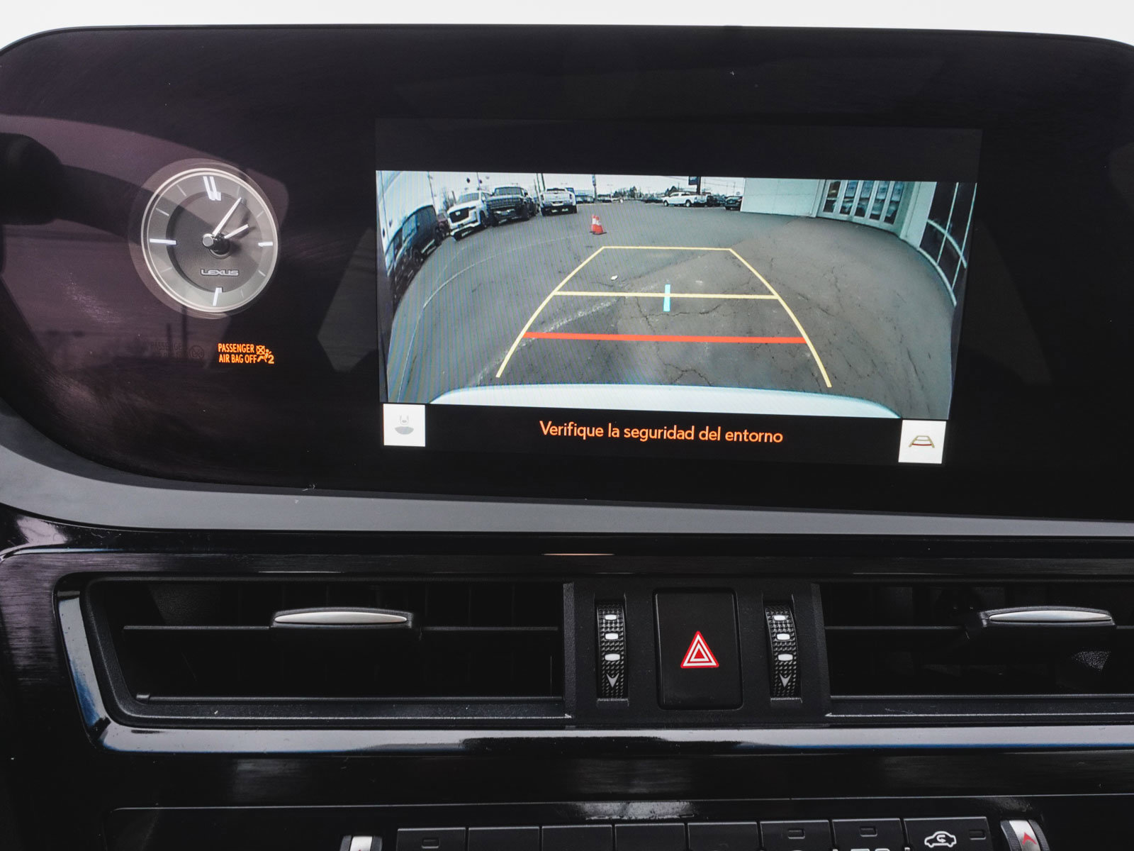 Used 2023 Lexus ES 250 w/ Premium Package image 16