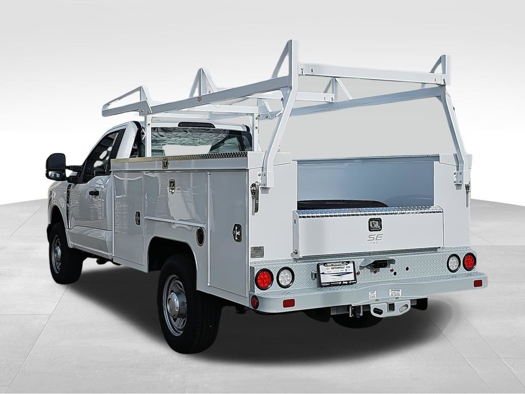 New 2026 Ford F350 XL image 5