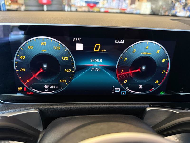 Used 2020 Mercedes-Benz GLB 250 4MATIC image 37