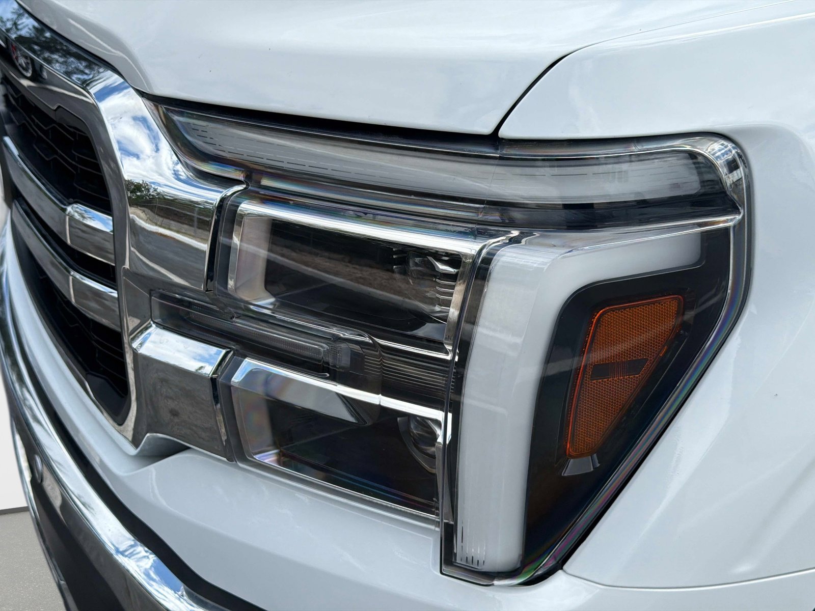 Used 2025 Ford F150 Lariat w/ Tow/Haul Package AWD/4WD image 10