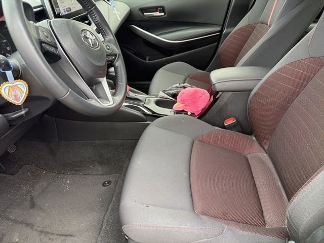 Used 2023 Toyota Corolla SE w/ SE Package image 5