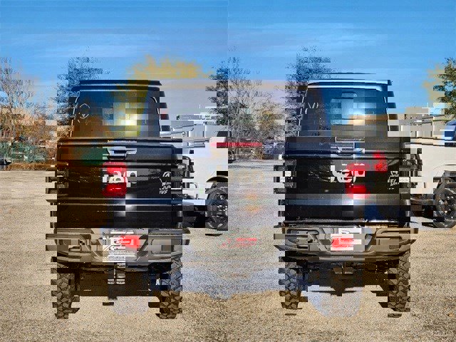 New 2025 Jeep Gladiator Sport image 5