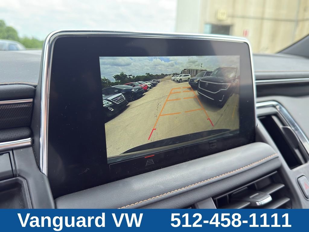 Used 2024 GMC Yukon XL AT4 AWD/4WD image 17