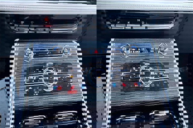 Used 2023 Lincoln Aviator Black Label Grand Touring w/ Class IV Trailer Tow Package image 18