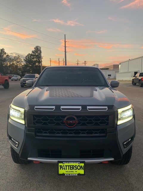 Used 2025 Nissan Frontier PRO-4X w/ Black Accent Package image 8