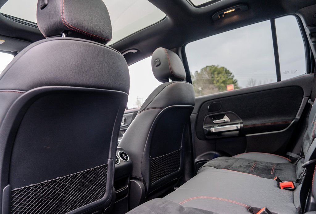 Used 2024 Mercedes-Benz EQB 250+ image 21