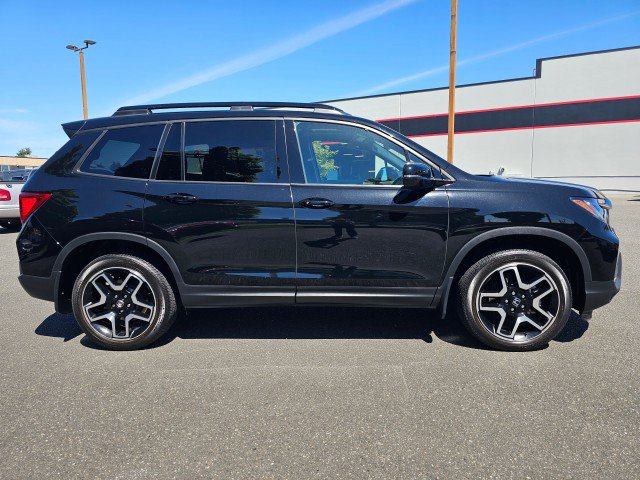 Used 2023 Honda Passport Elite image 2