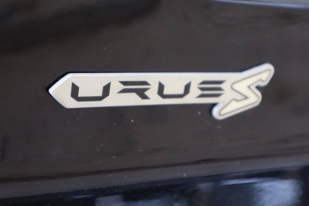 Used 2024 Lamborghini Urus S AWD/4WD image 7