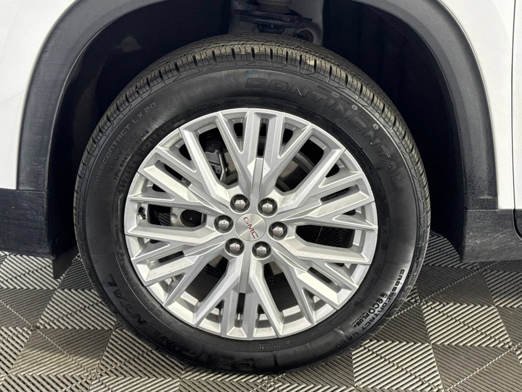 Certified 2026 GMC Acadia Elevation w/ Elevation Premium Package AWD/4WD image 15