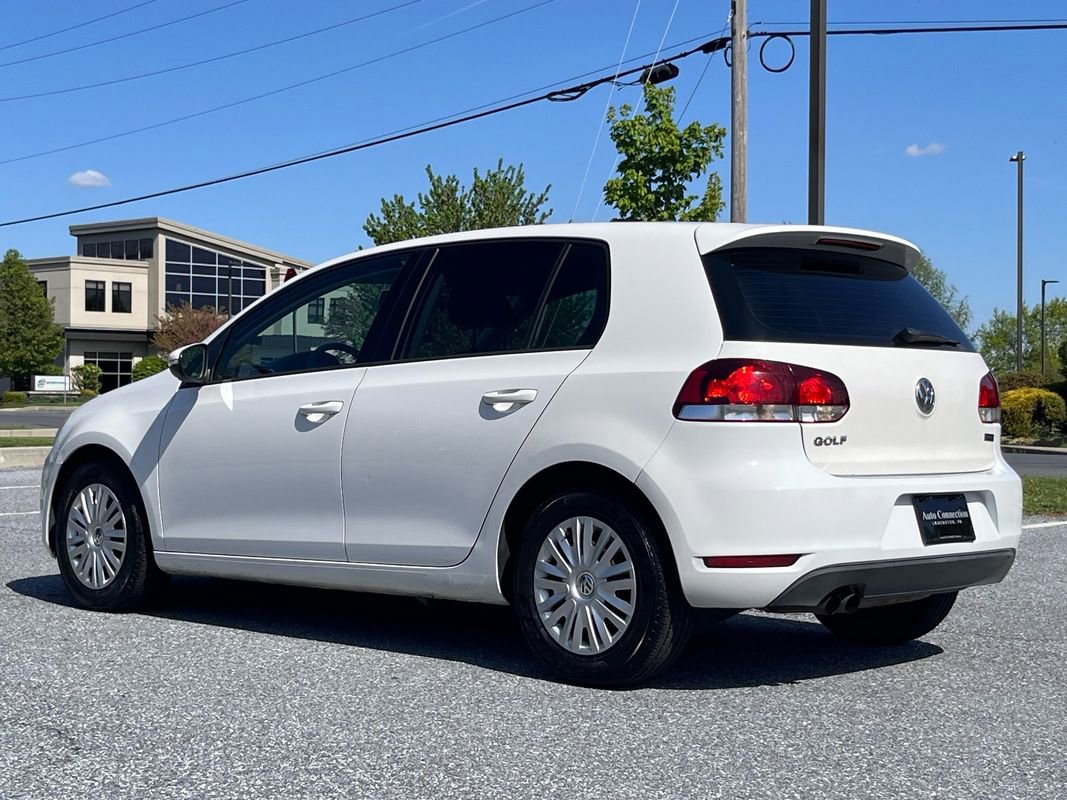 Used 2012 Volkswagen Golf 4-Door FWD image 6