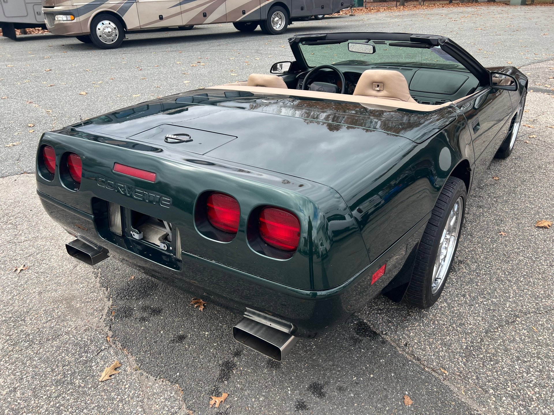 Used 1996 Chevrolet Corvette Convertible image 24