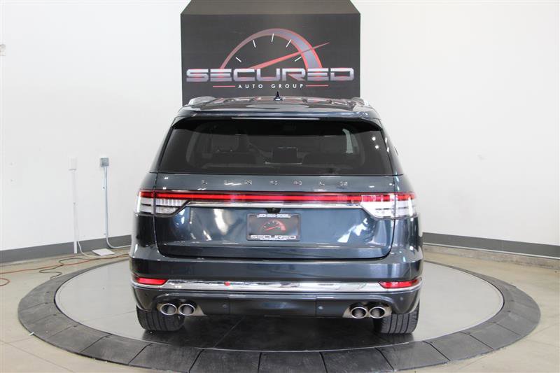 Used 2023 Lincoln Aviator Black Label w/ Class IV Trailer Tow Package image 9
