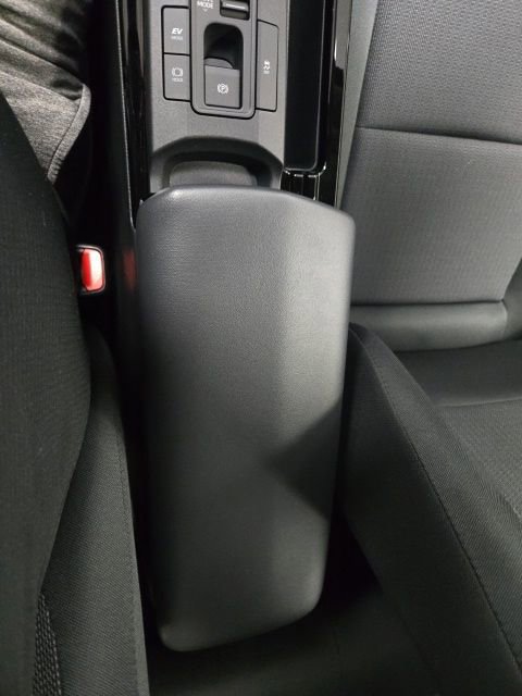 New 2026 Toyota Prius LE image 25