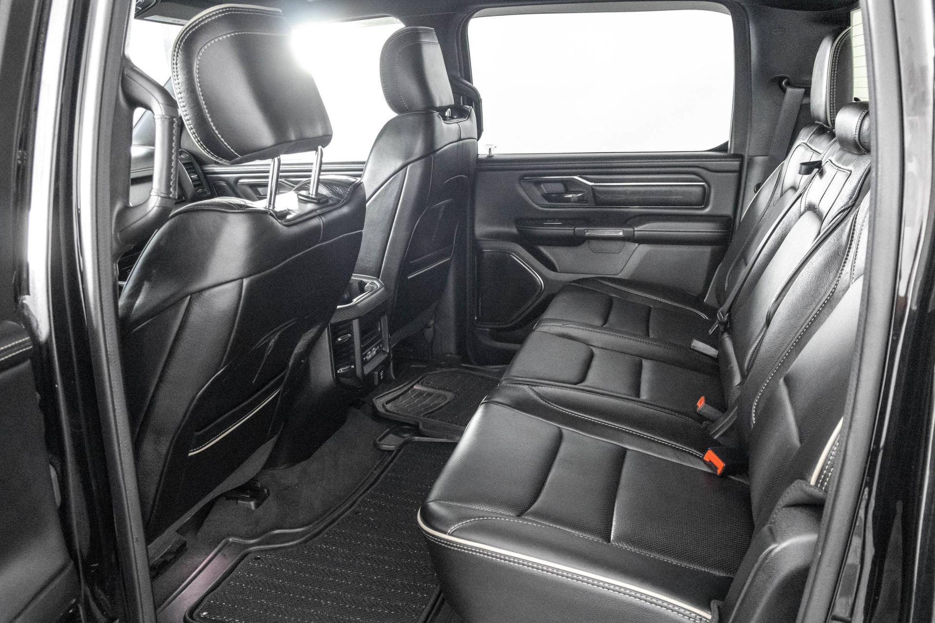 Used 2022 RAM 1500 Limited AWD/4WD image 38