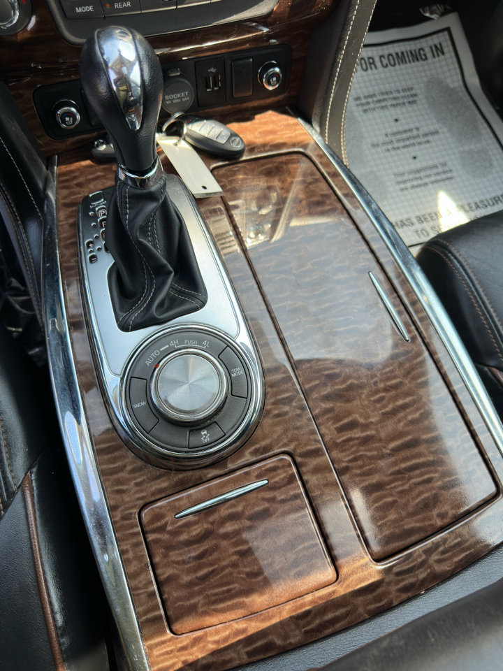 Used 2020 Nissan Armada Platinum w/ Captain's Chairs Package image 22