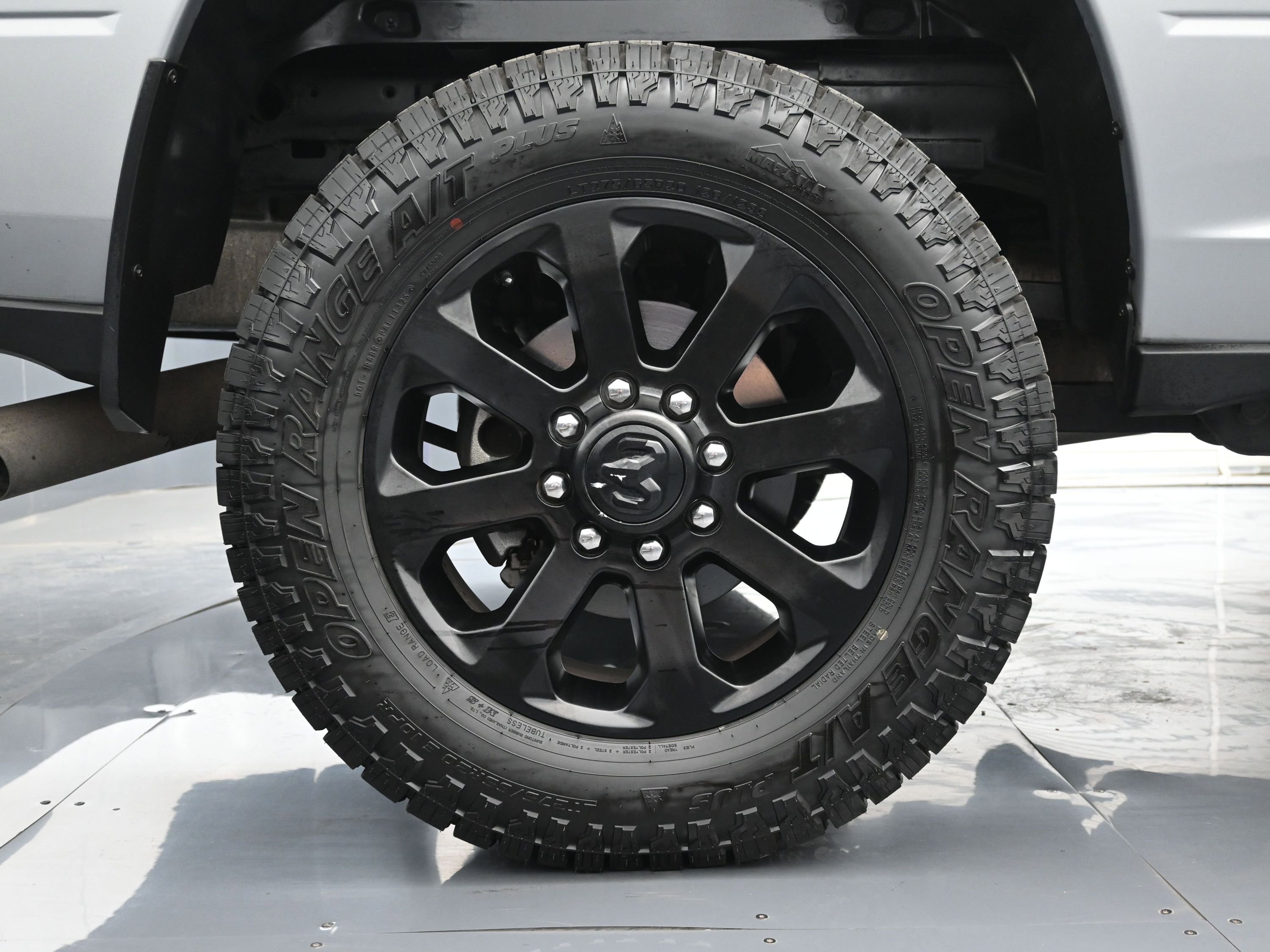 Used 2023 RAM 2500 Laramie AWD/4WD image 18