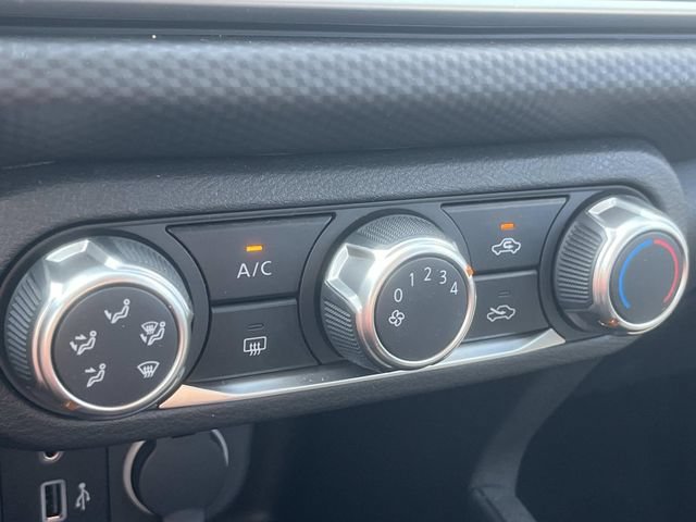 New 2025 Nissan Kicks Play S FWD image 30