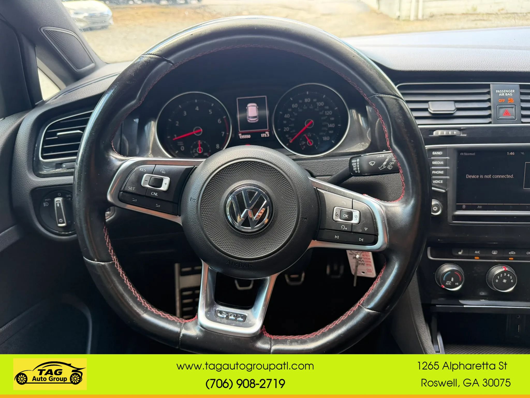 Used 2017 Volkswagen GTI SE FWD image 8