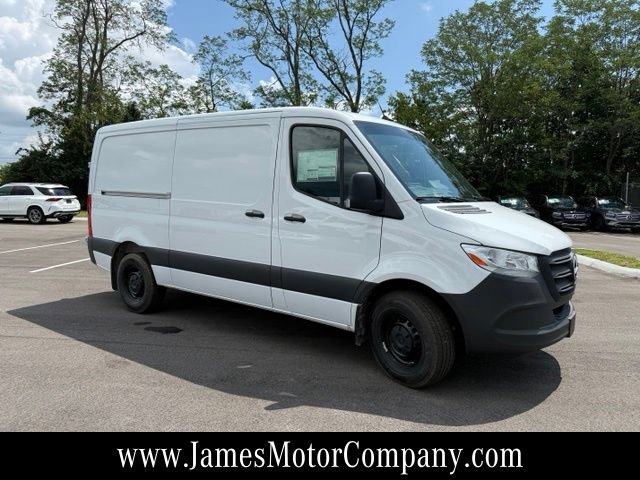 Used 2026 Mercedes-Benz Sprinter 2500 image 3