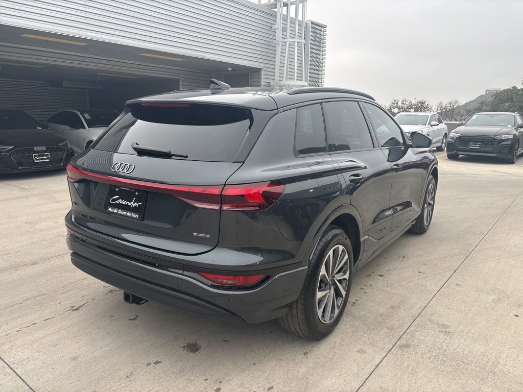 New 2025 Audi Q6 e-tron Premium image 6