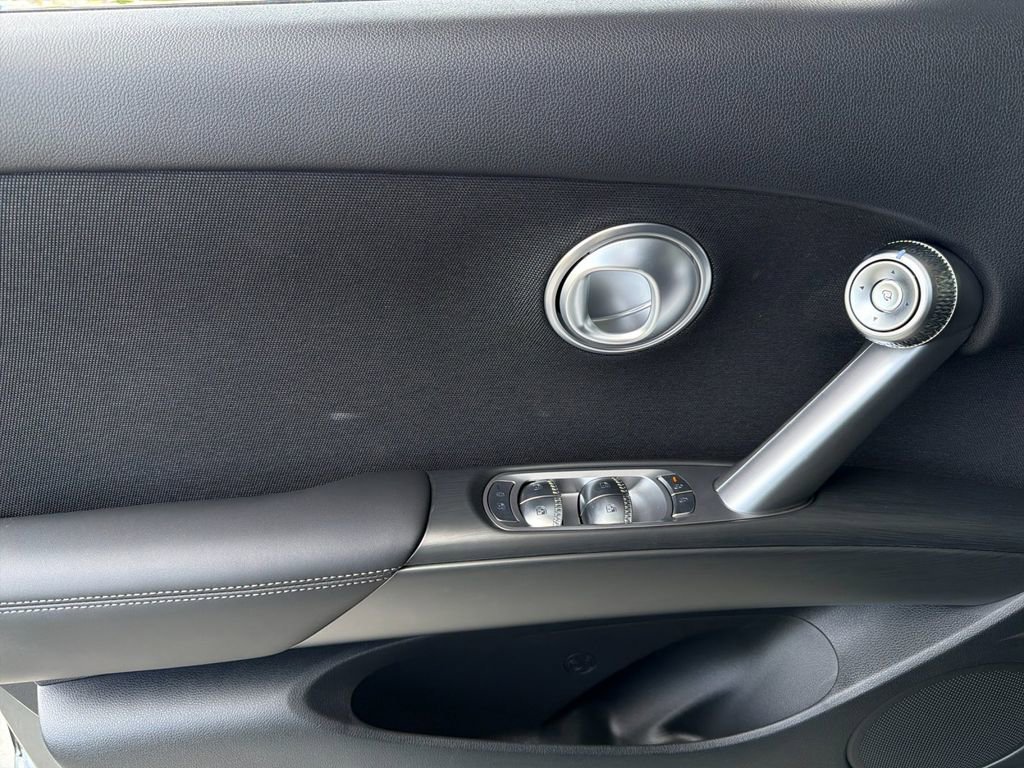 New 2026 Genesis GV60 RWD image 11