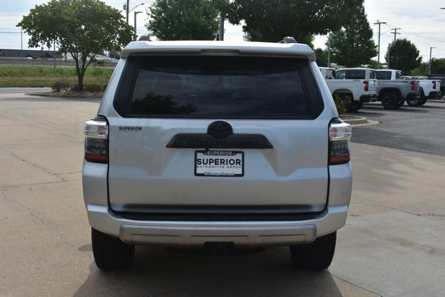 Used 2021 Toyota 4Runner TRD Off-Road Premium AWD/4WD image 6