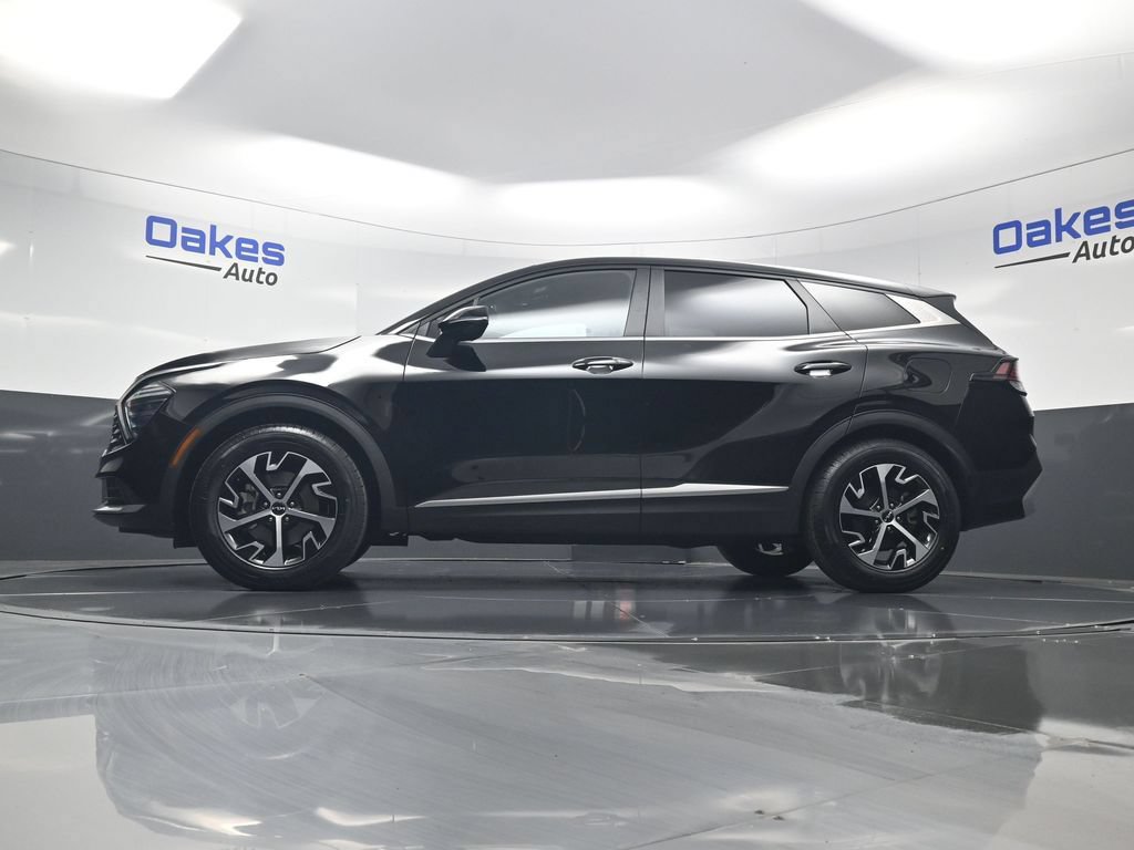 Certified 2024 Kia Sportage EX FWD image 42