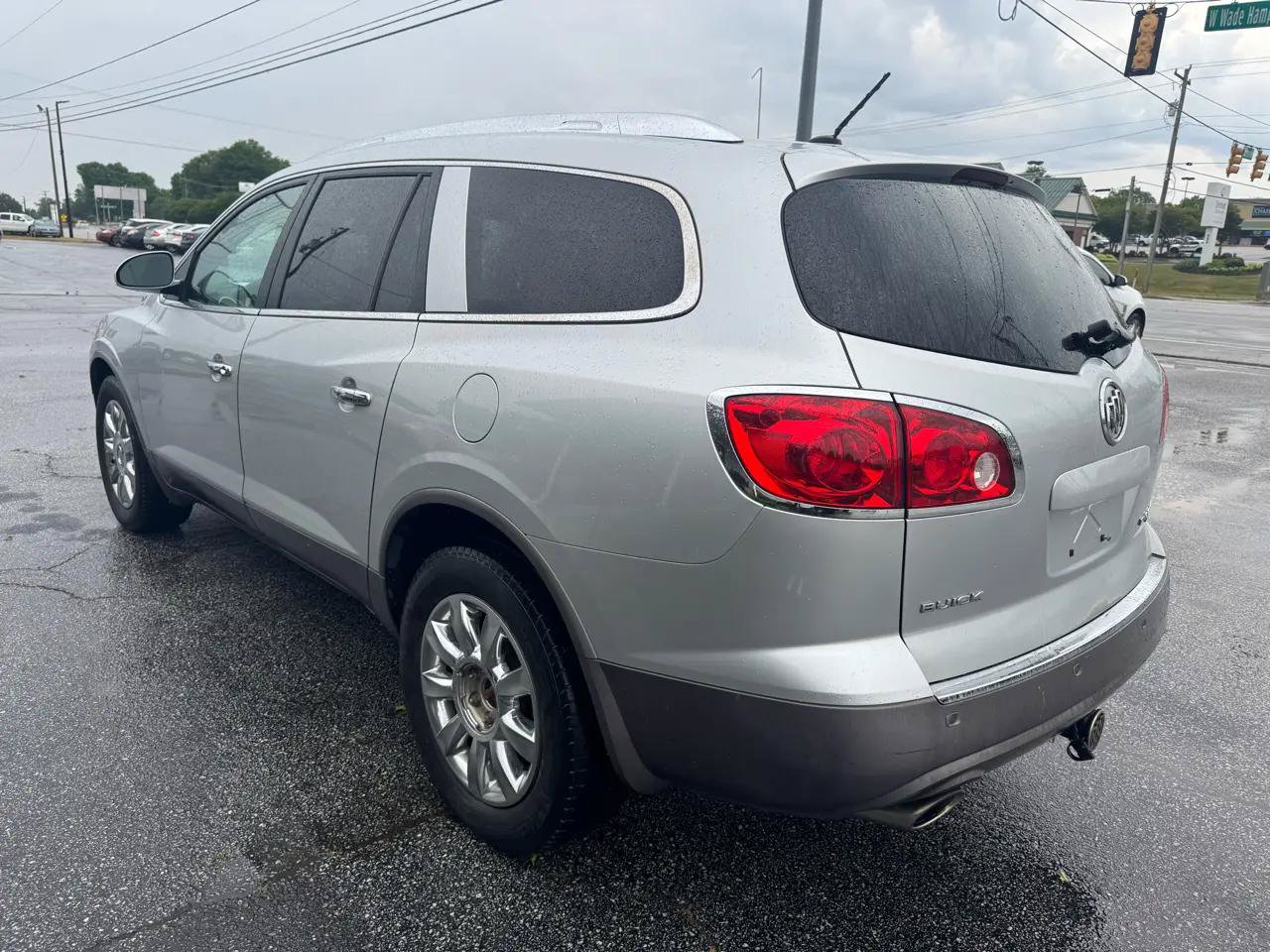 Used 2011 Buick Enclave CXL AWD/4WD image 6