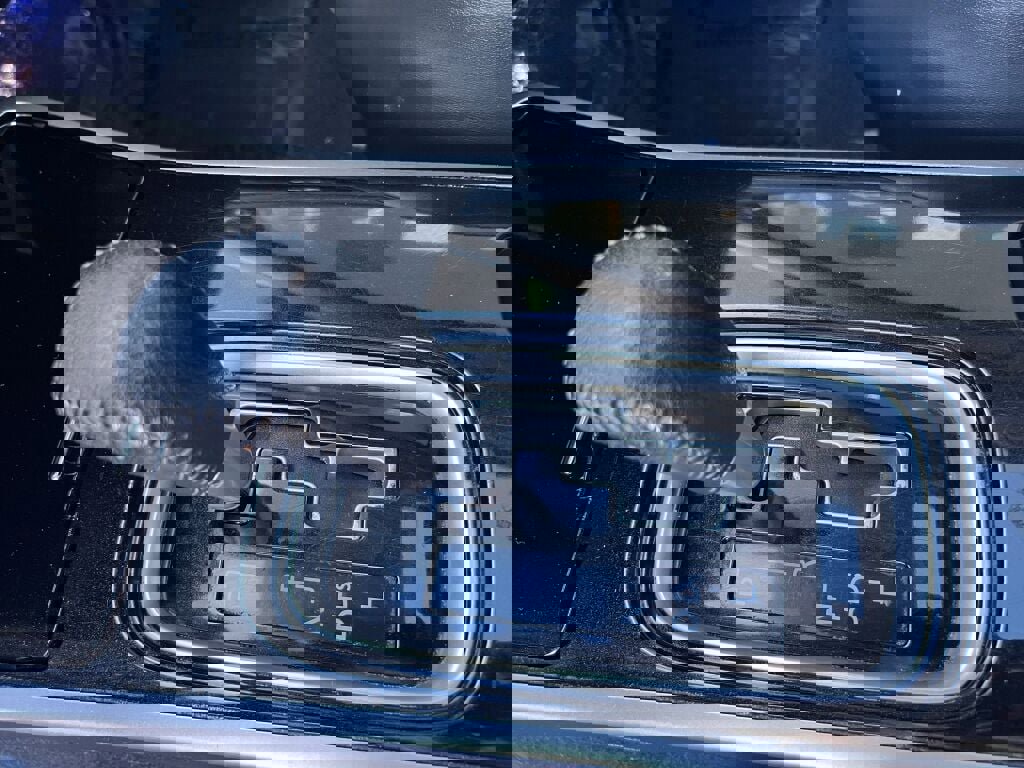 Used 2019 Mitsubishi Outlander SEL image 21