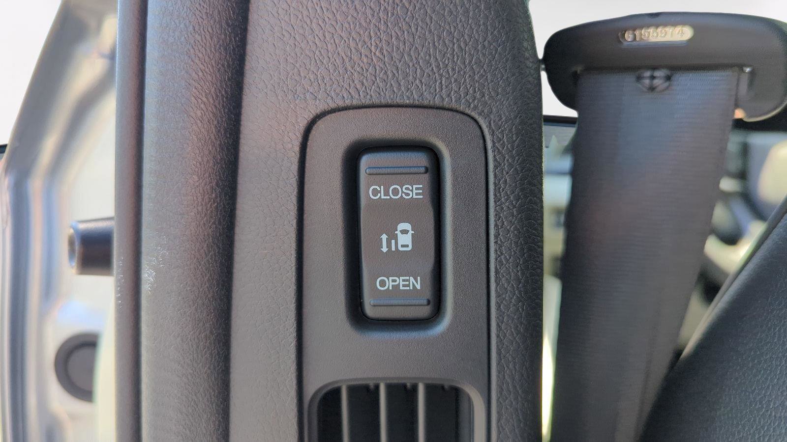 New 2026 Honda Odyssey Elite image 15
