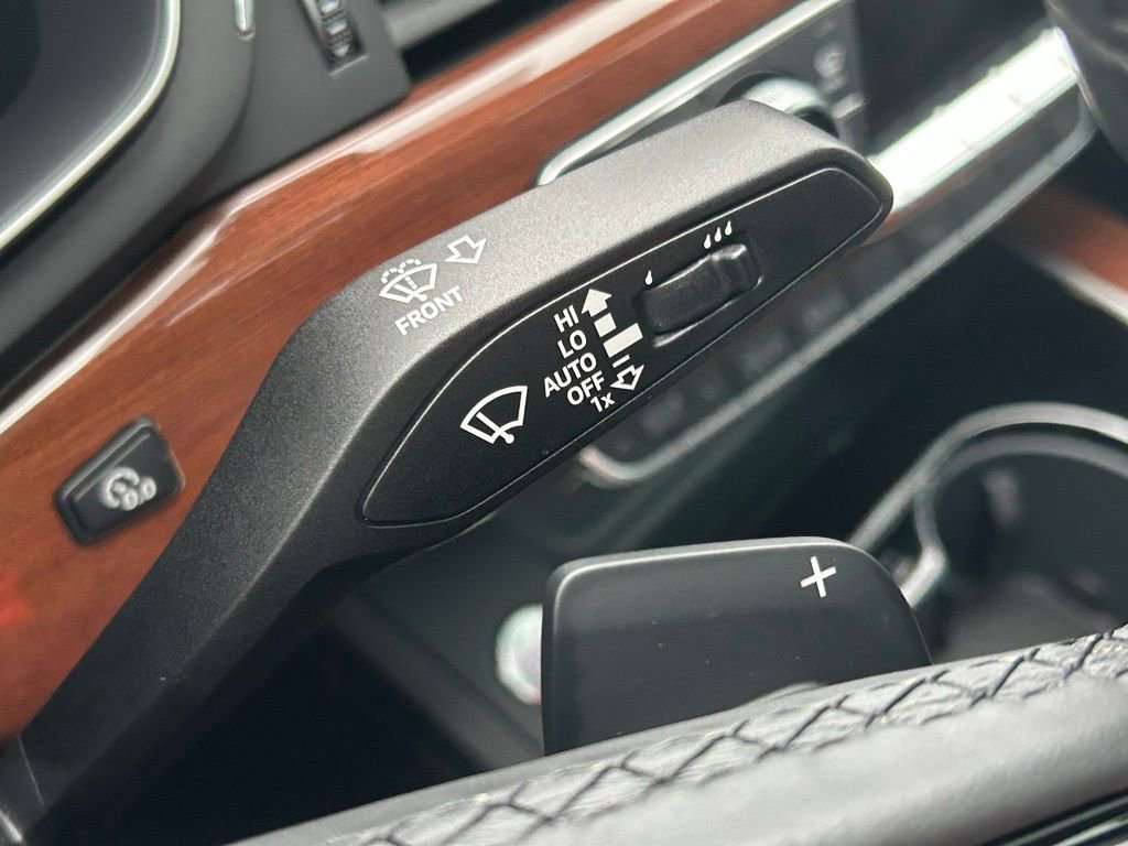 Used 2023 Audi A4 2.0T Premium w/ Convenience Package image 22