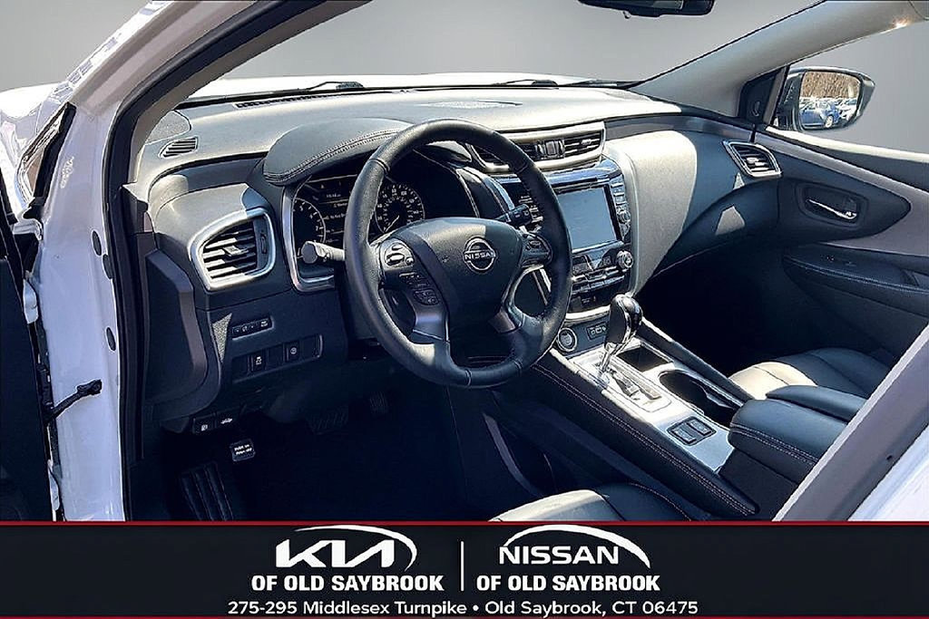 Used 2023 Nissan Murano SV w/ SV Midnight Edition Package AWD/4WD image 17