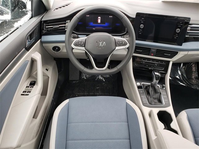 New 2026 Volkswagen Jetta SE image 10