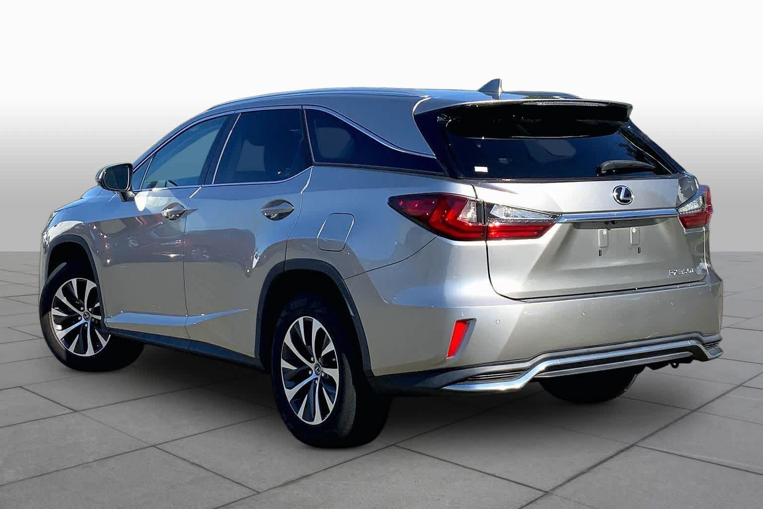 Used 2020 Lexus RX 350L Premium w/ Premium Package AWD/4WD image 12