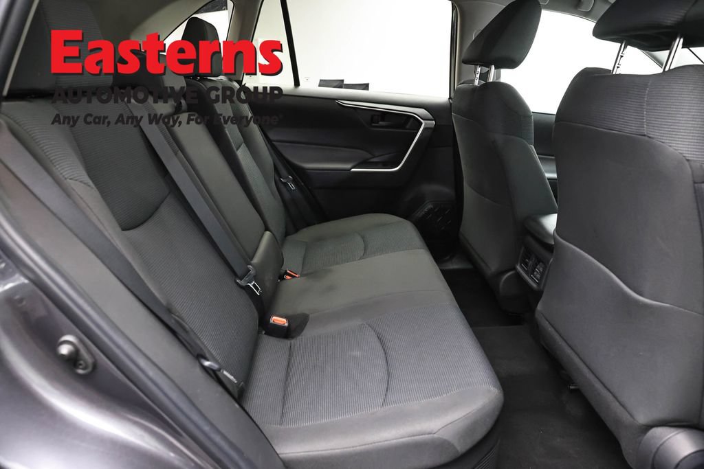 Used 2023 Toyota RAV4 LE AWD/4WD image 23