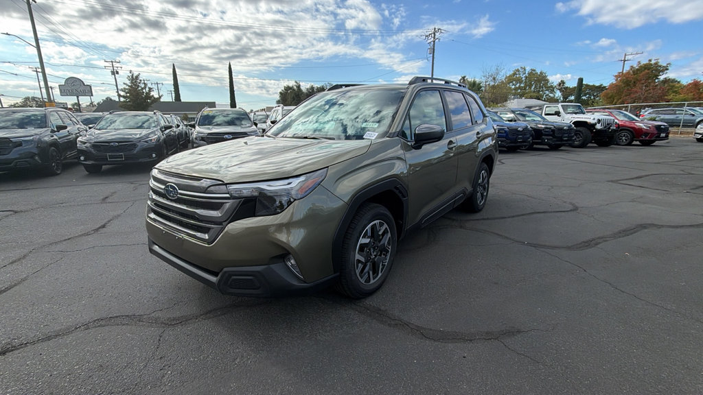 New 2026 Subaru Forester Premium AWD/4WD image 1